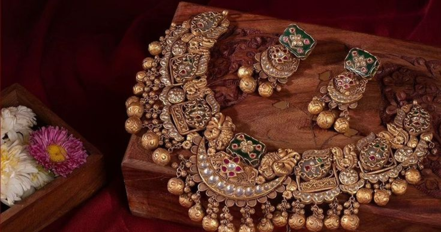 necklaces by st jewellery manufacturers