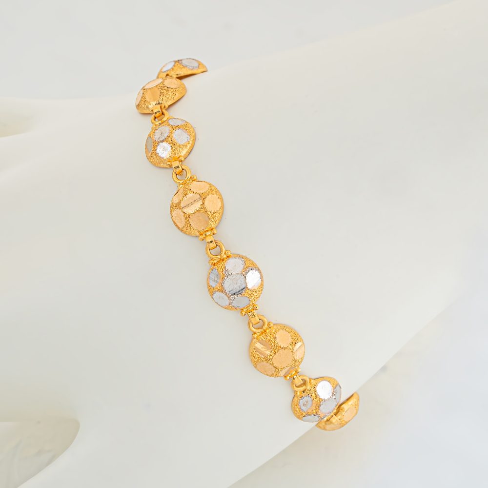 Bracelet by ST Jewellery Manufacturers