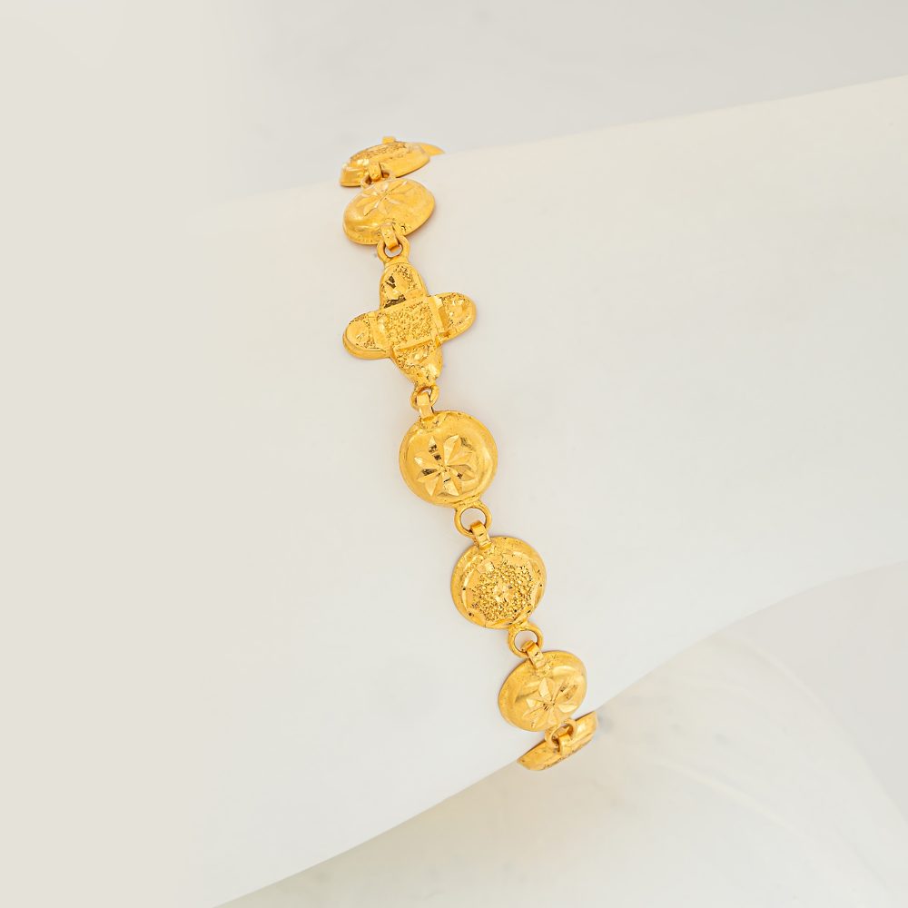 Bracelet by ST Jewellery Manufacturers