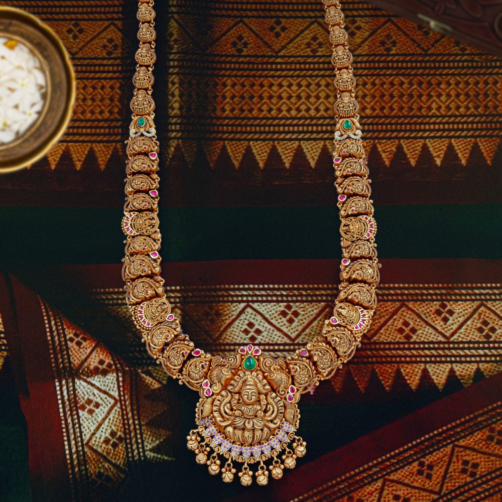 Necklace by ST Jewellery Manufacturers