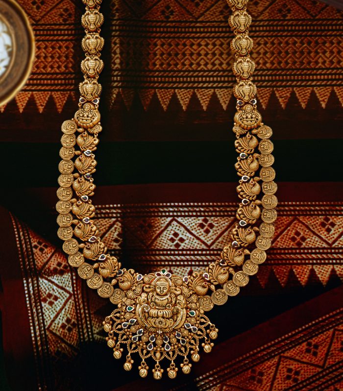 Necklace by ST Jewellery Manufacturers