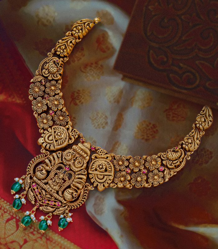 Necklace by ST Jewellery Manufacturers