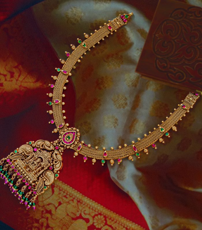 necklace by st jewellery manufacturers