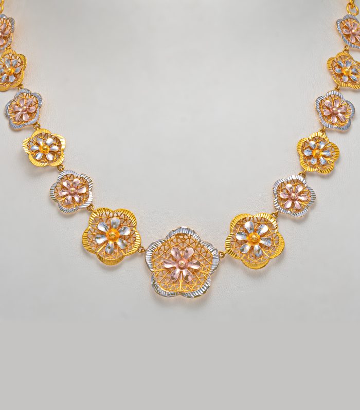 necklaces by st jewellery manufacturers