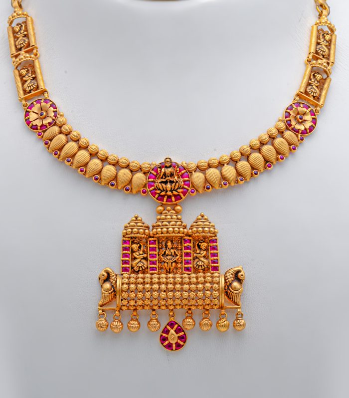 necklaces by st jewellery manufacturers