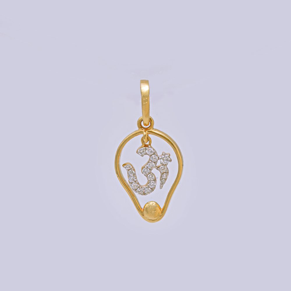 Locket by ST Jewellery Manufacturers