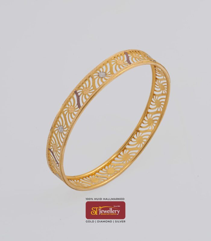 Lightweight gold bangle with intricate floral cutwork pattern – premium gold jewellery by ST Jewellery Manufacturers Thrissur Kerala