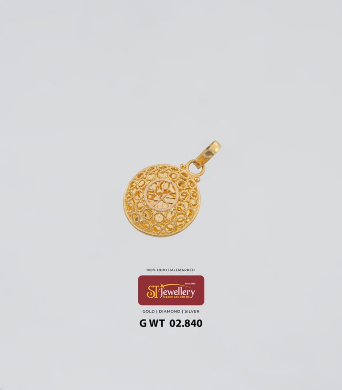 Round gold pendant with intricate filigree design and central floral motif – lightweight traditional jewellery by ST Jewellery Manufacturers